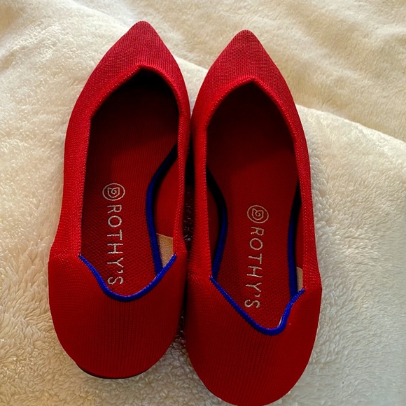 Red Point Rothy’s - Picture 7 of 8